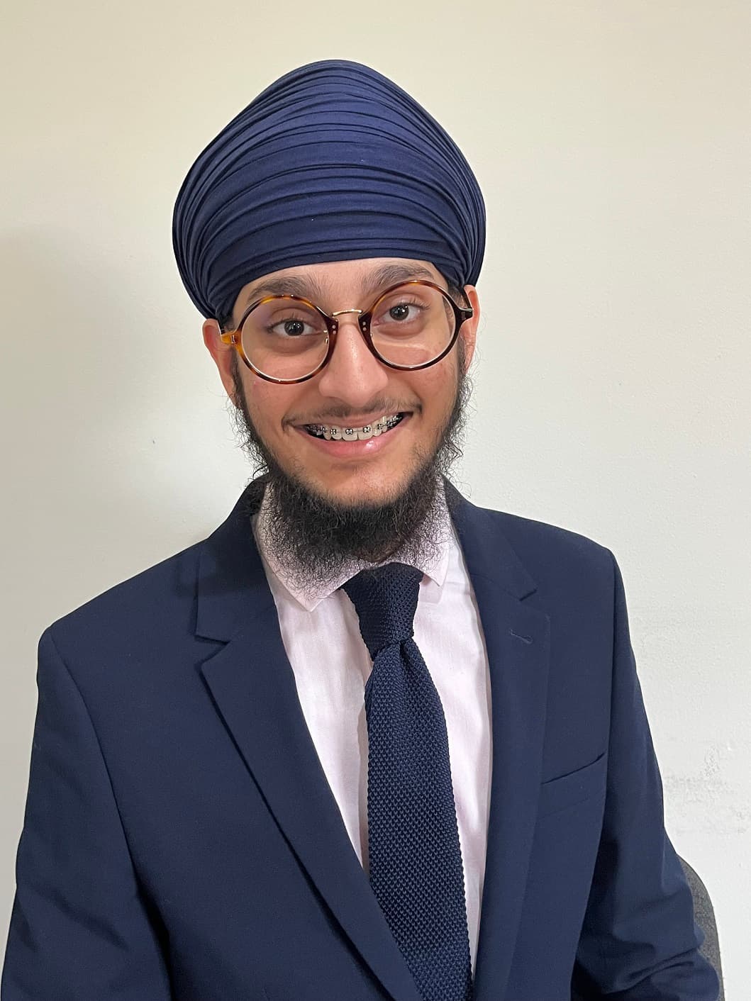 Birmingham Teen Dharam Basi Becomes Master Partner of Global Signage Franchise Signarama UK