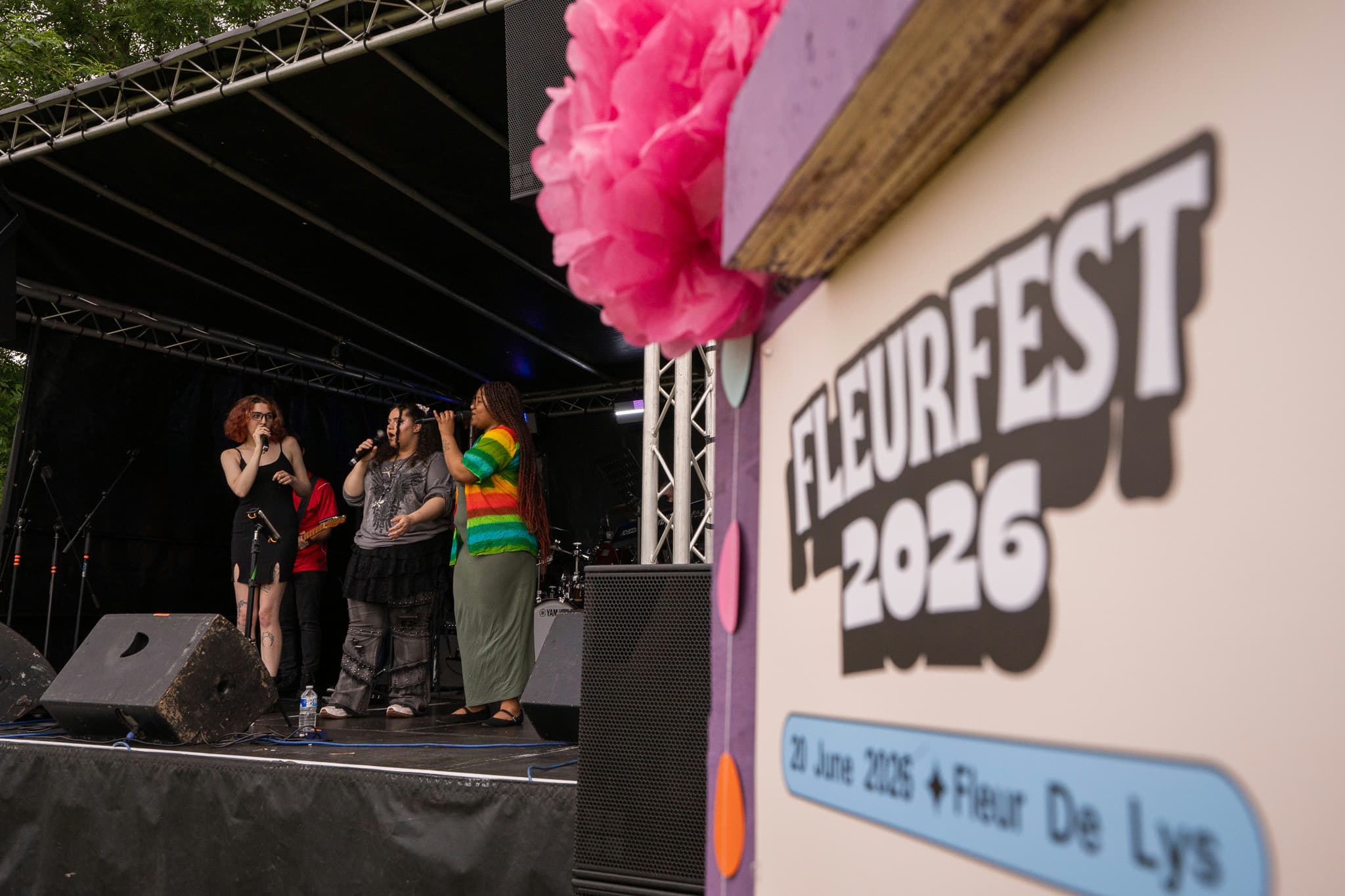 Hundreds Enjoy FleurFest At Village Pub Near Solihull
