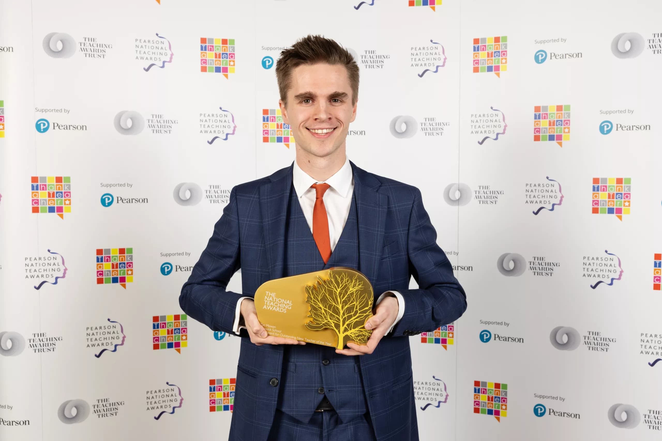 Last Call for Heroes: Pearson National Teaching Awards Nominations Close March 1st